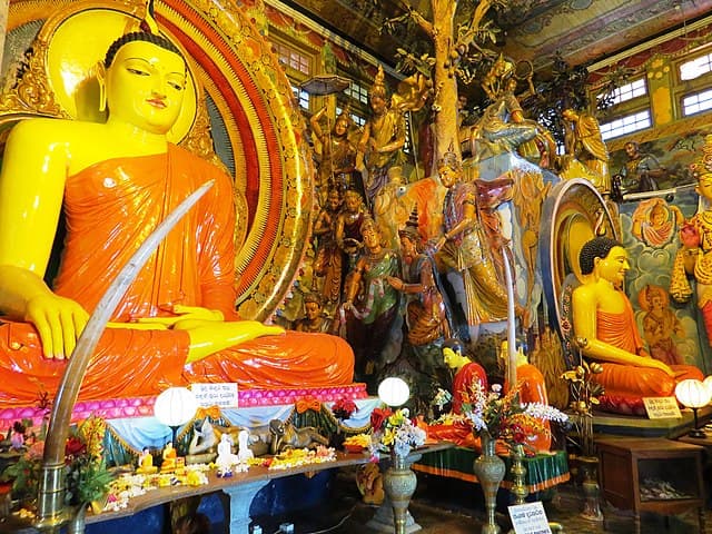 Gangaramaya Temple