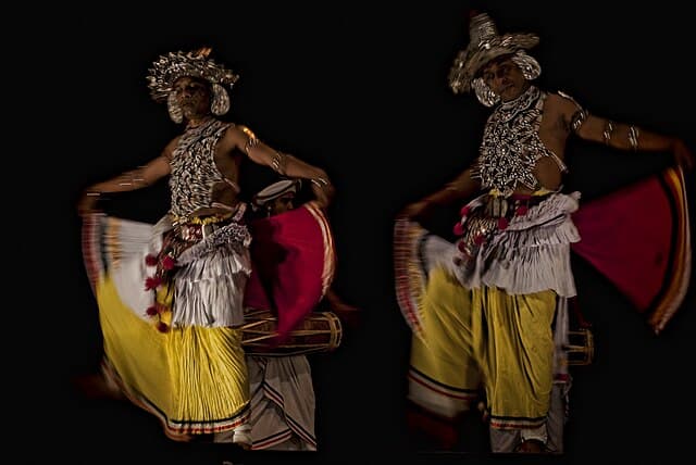 Kandyan dancers