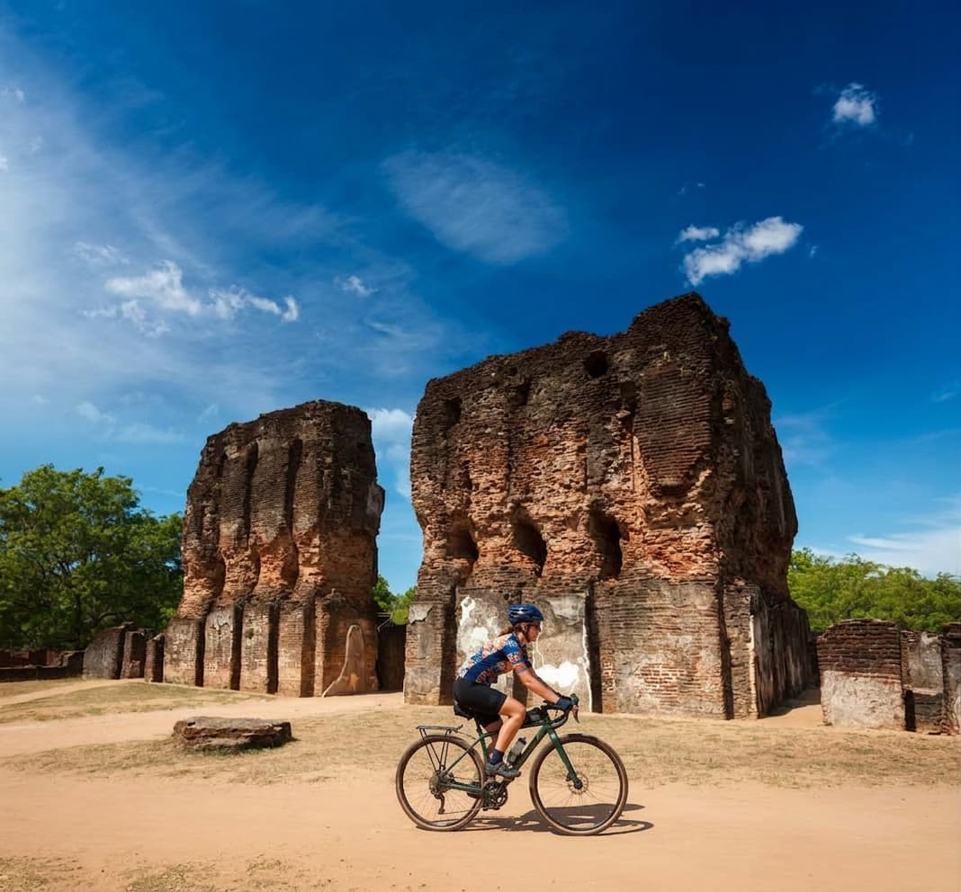 Cycling through ruins