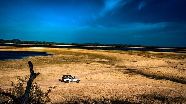 Safari jeep on the plains